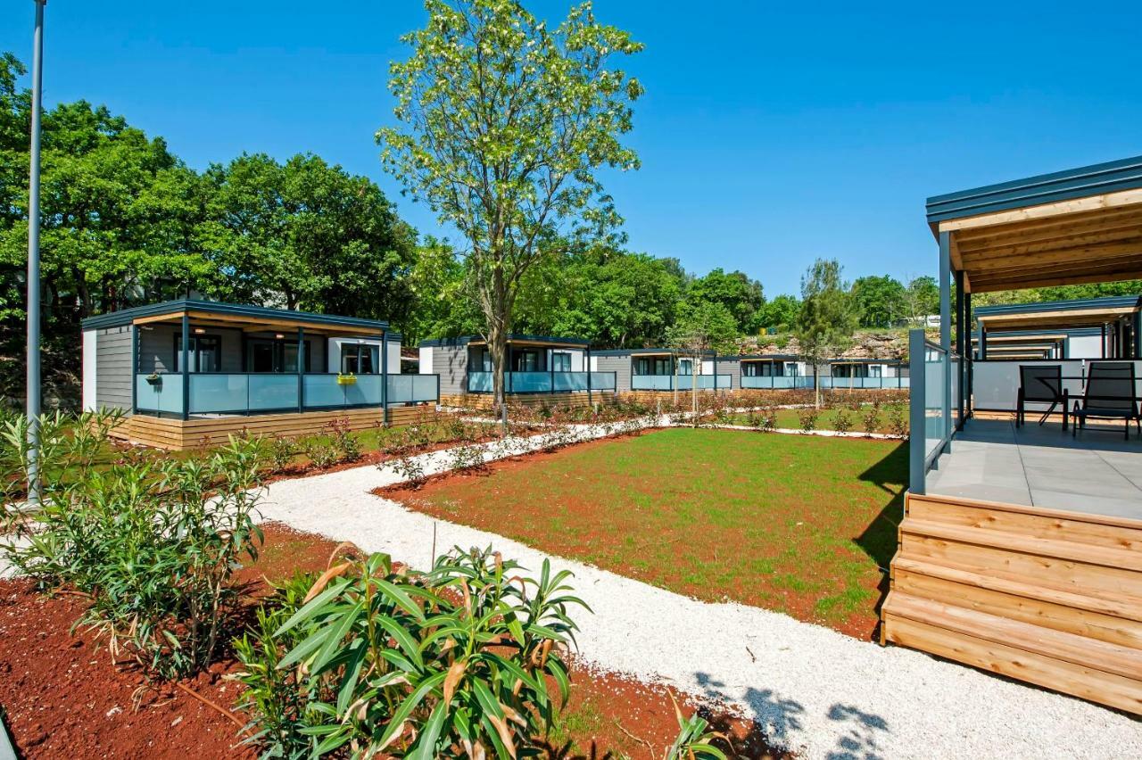 Eurocamp Mobile Homes At Fkk Nudist Campsite Solaris Tar-Vabriga Exterior foto